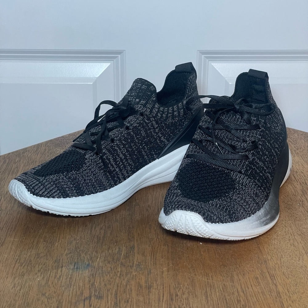 Danskin Flyaway Lace-Up Knit Sneakers | Women’s 7 Athleisure Comfort